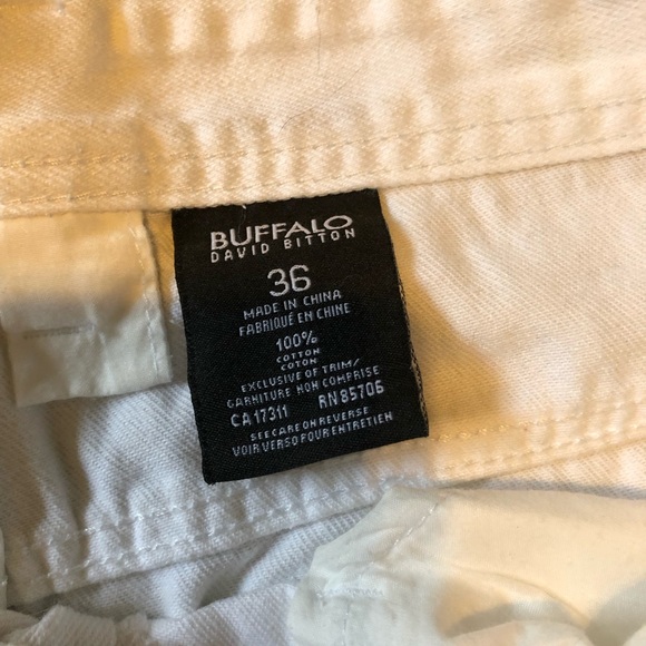 EUC Mens White BUFFALO DAVID BITTON Jeans 36 - Picture 4 of 4